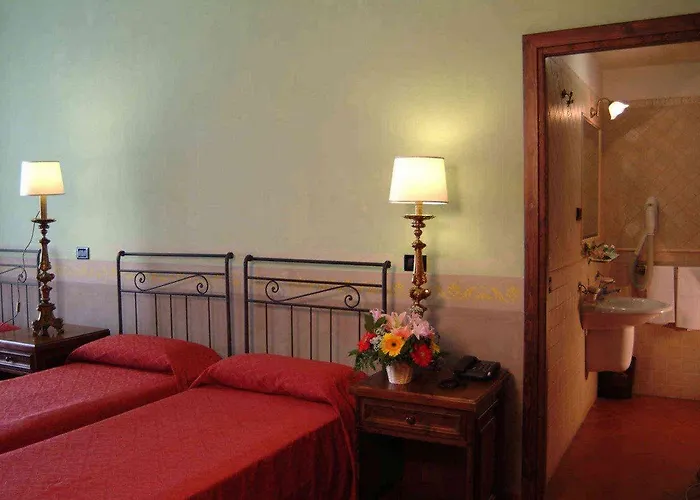 فندق مبيت وإفطار Domus Sessoriana 3*