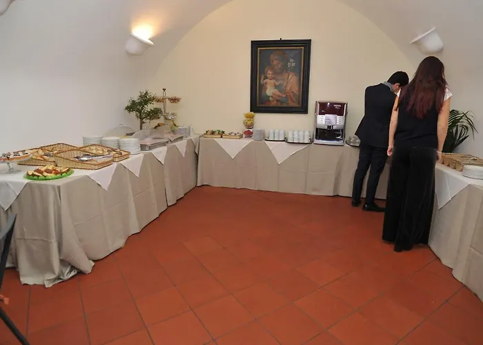 Domus Sessoriana فندق مبيت وإفطار 3*