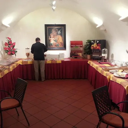 Bed & Breakfast Domus Sessoriana Rome