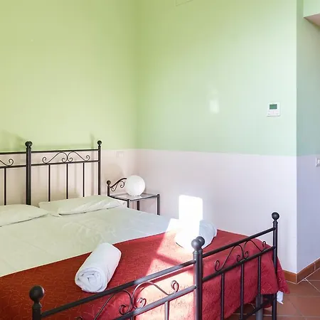 Domus Sessoriana Couette-café