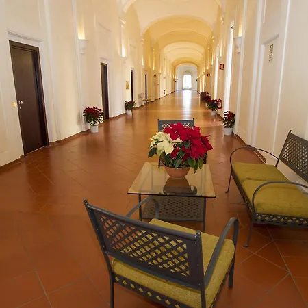 Domus Sessoriana Couette-café