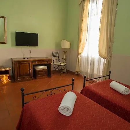 Domus Sessoriana 4*