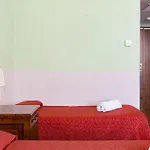 Domus Sessoriana לינה וארוחת בוקר רומא