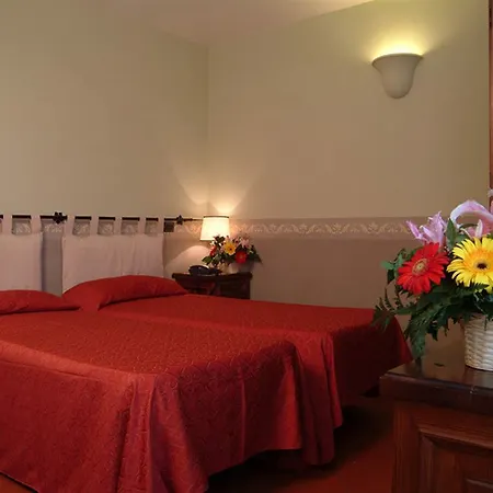 Frühstückspension Domus Sessoriana 3*